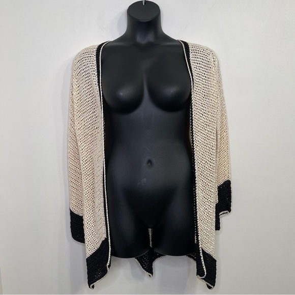 Snooty Hooty Tops - Snooty Hooty Open-Knit Cardigan in size S